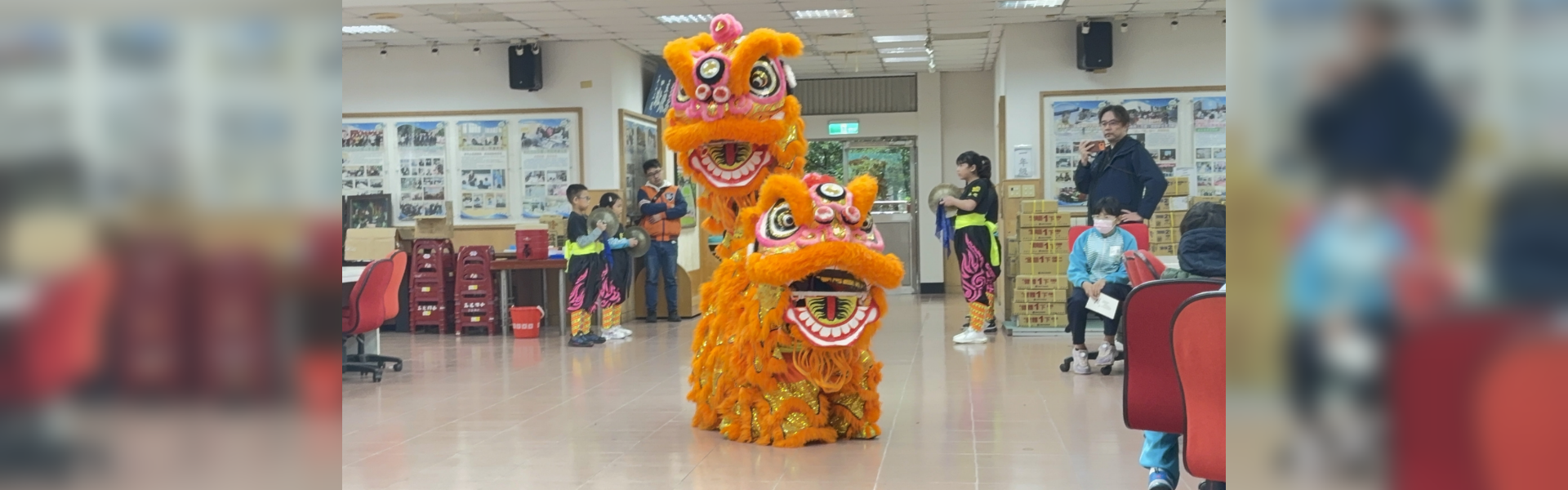 學校舞獅社團表演